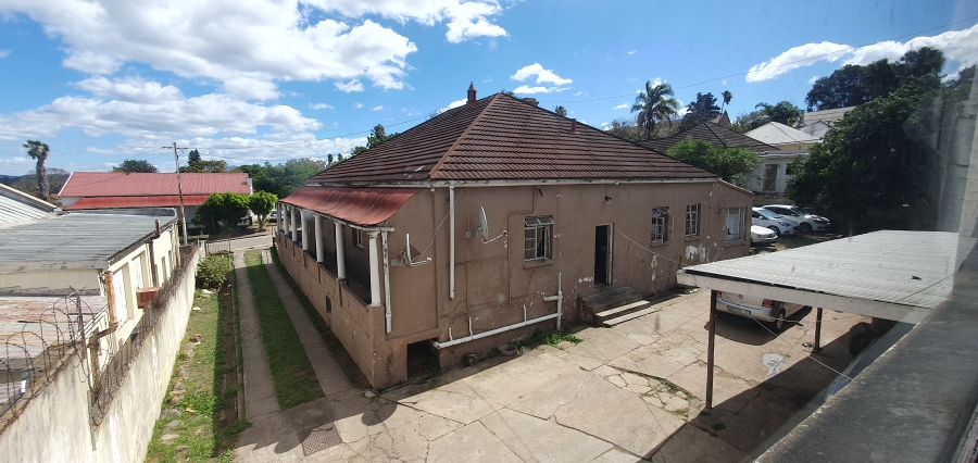 5 Bedroom Property for Sale in Uitenhage Upper Central Eastern Cape